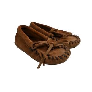 Minnetonka Kids Youth 7 Kilty Hardsole Brown Suede Moccasin